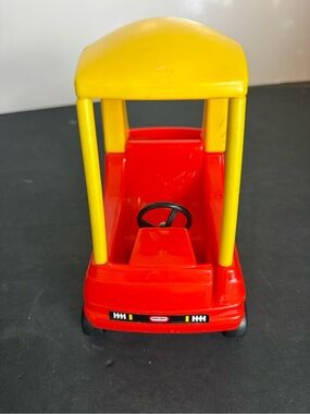 Little Tikes Place Miniatures Cozy Coupe Car 1992 Doll Dollhouse Size 6.5" Tall